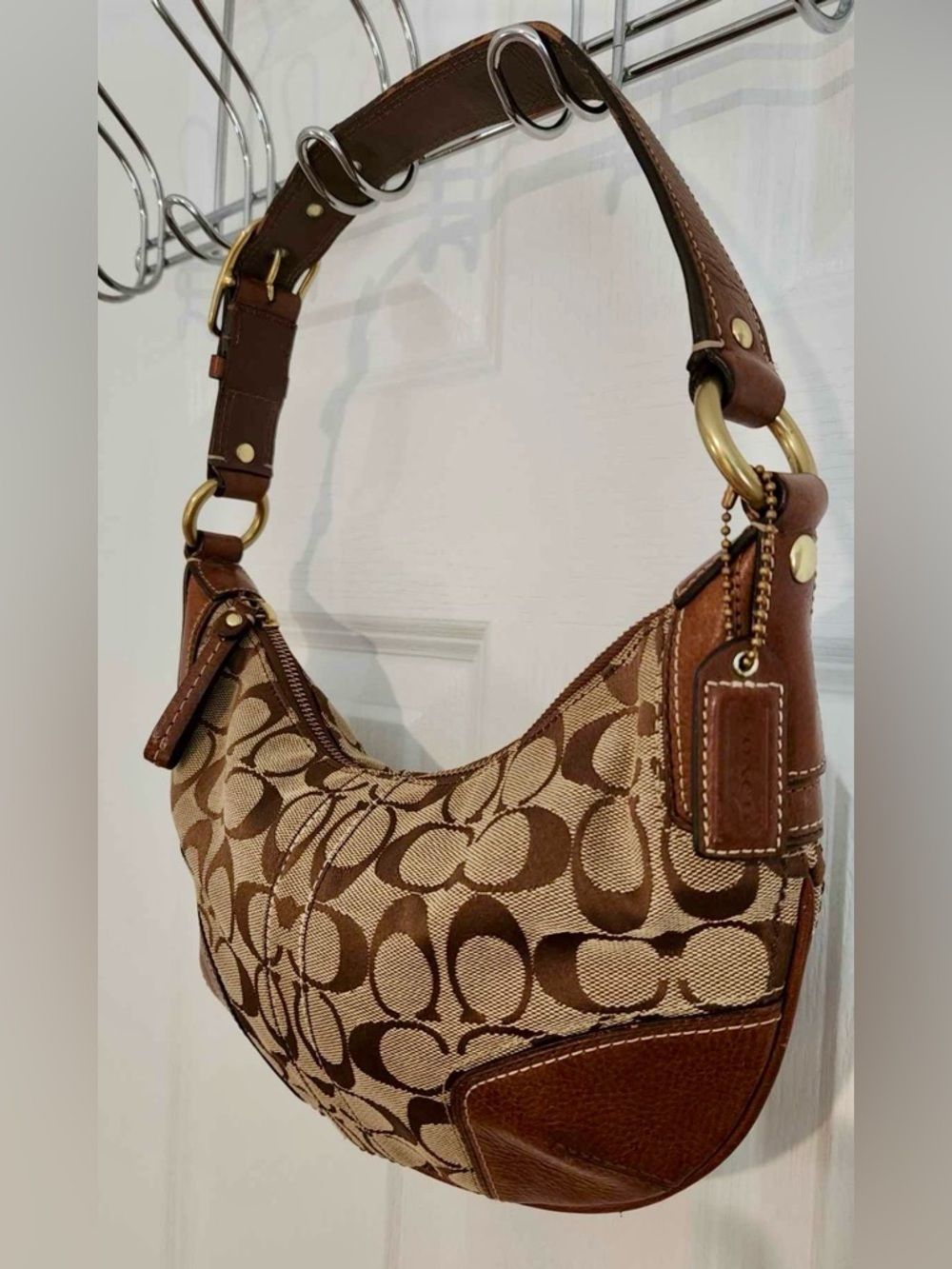 Coach Signature Hobo Bleecker Shoulder Bag Tan Brown Canvas Leather Trim - Picture 2 of 13